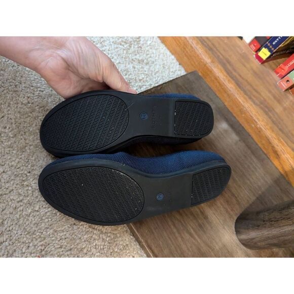 Rothy’s The Flat Slip On Shoes Maritime Navy Blue Woman's Size 7 Round Toe - Picture 2 of 6